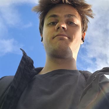 Tom
